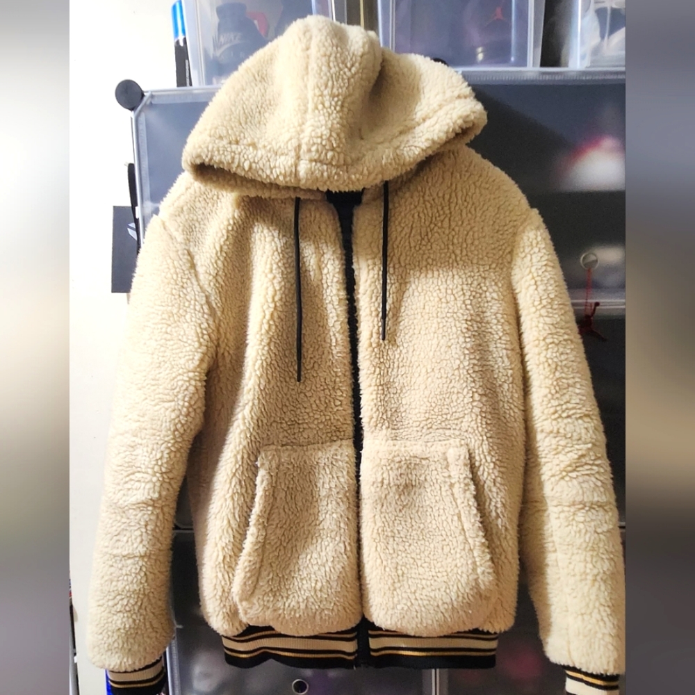Bershka Cream Tan Puffer Jacket with Plush Texture